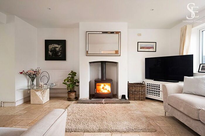 4 Bedroom Semi-Detached House For Sale In Netherton Road, Appleton, OX13