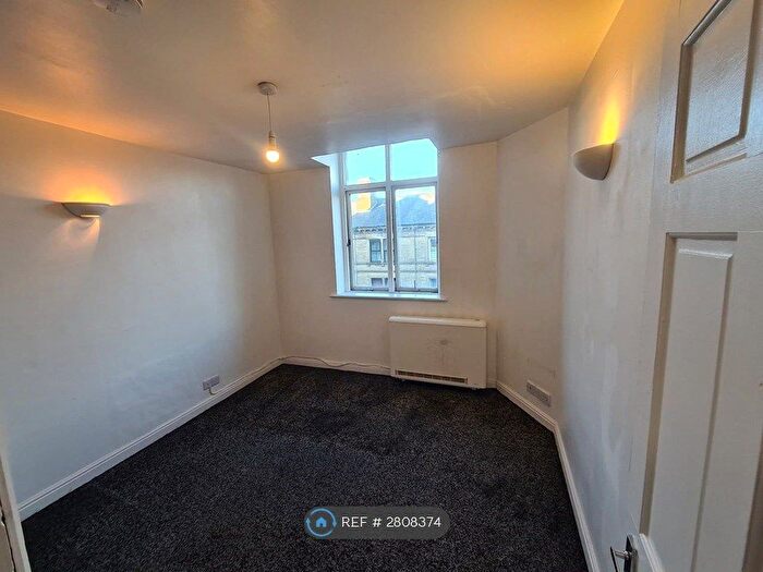 1 Bedroom Flat To Rent In North Street, Keighley, BD21
