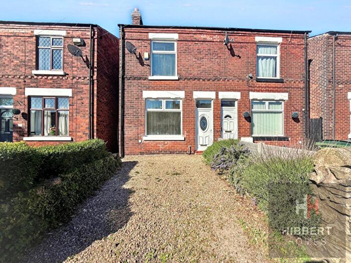 2 Bedroom Terraced House To Rent In Hempshaw Lane, Stockport, SK1
