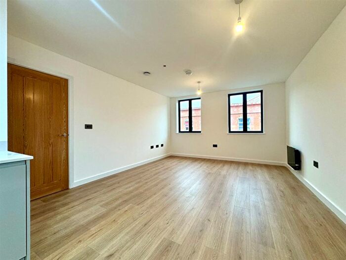 2 Bedroom Flat To Rent In Legge Lane, Birmingham, B1