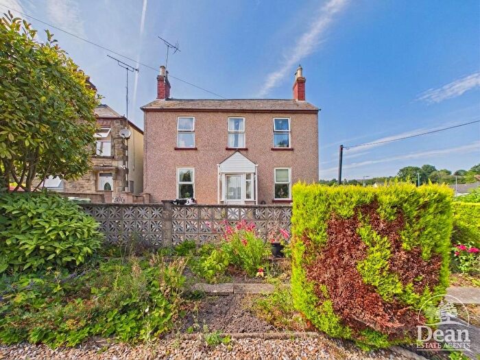 3 Bedroom Detached House For Sale In Bath Place, Lydney, GL15