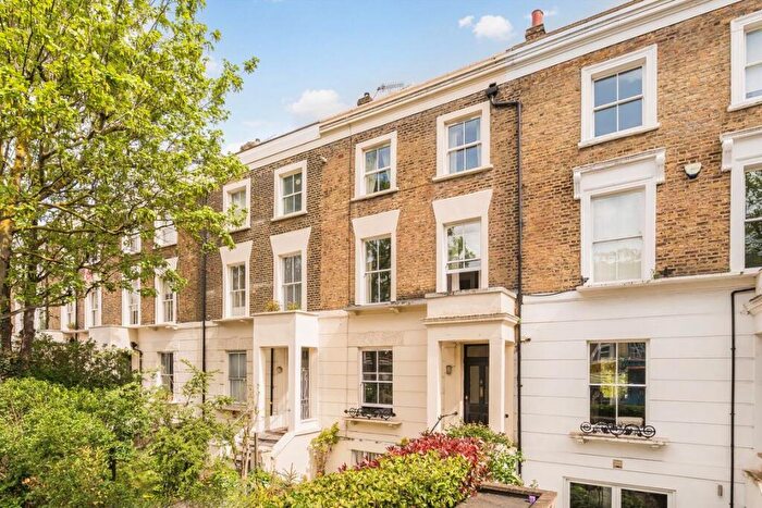 1 Bedroom Flat For Sale In Newington Green Road, Newington Green, N1