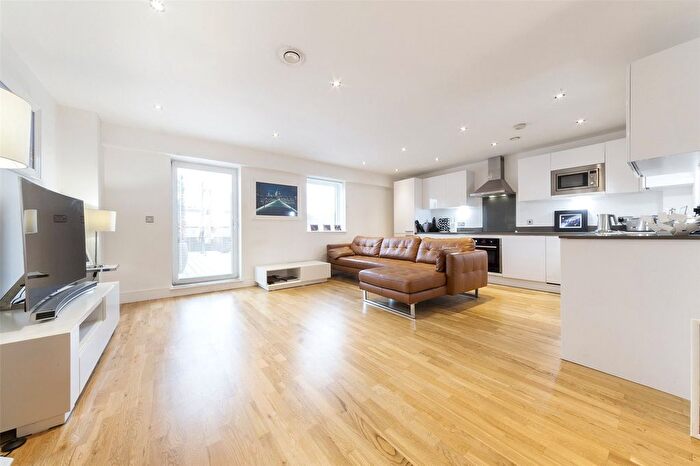 2 Bedroom Flat To Rent In Dundas Court, Dowells Street, London, SE10