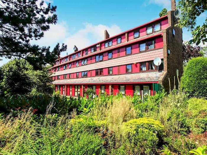 2 Bedroom Property To Rent In The Drive, Peterborough, PE3