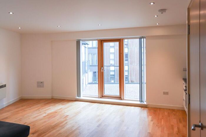 Apartment To Rent In The Rock, Bury Bury, BL9