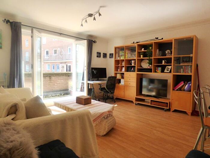 1 Bedroom Flat To Rent In Homer Drive, E14