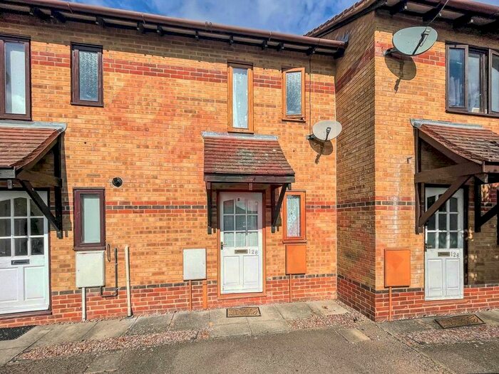 1 Bedroom Terraced House To Rent In Spruce Drive, Bicester, OX26