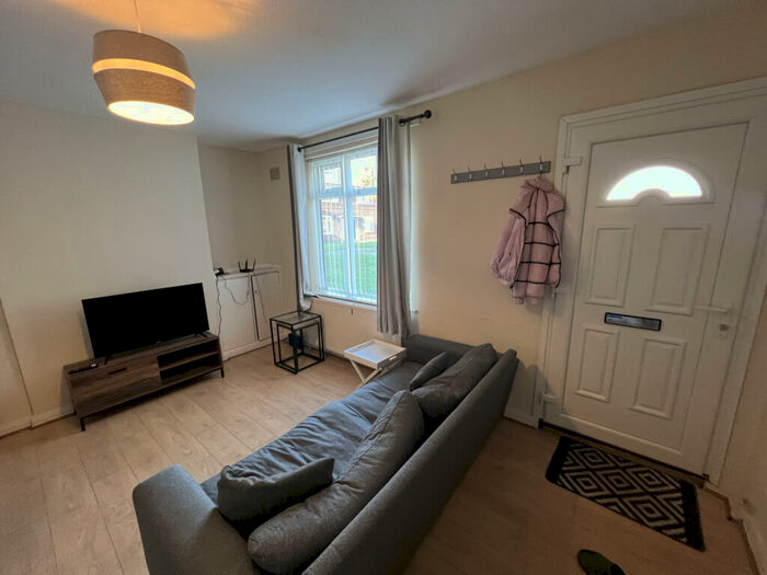 2 Bedroom End Of Terrace House To Rent In Chesil Avenue, Lenton, Nottingham, NG8