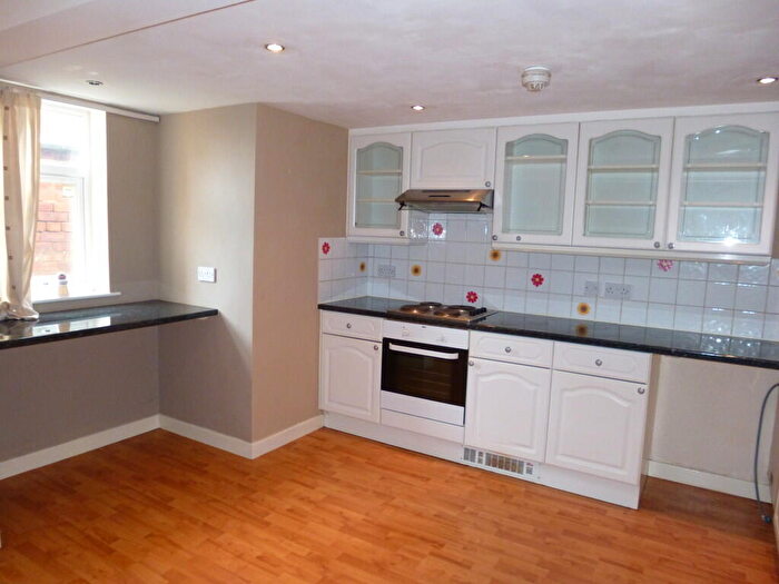 1 Bedroom Flat To Rent In Bf Windsor Road, Town Moor, DN2