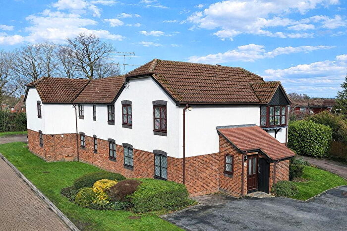 2 Bedroom Maisonette For Sale In Sian Close, Church Crookham, Fleet, GU52