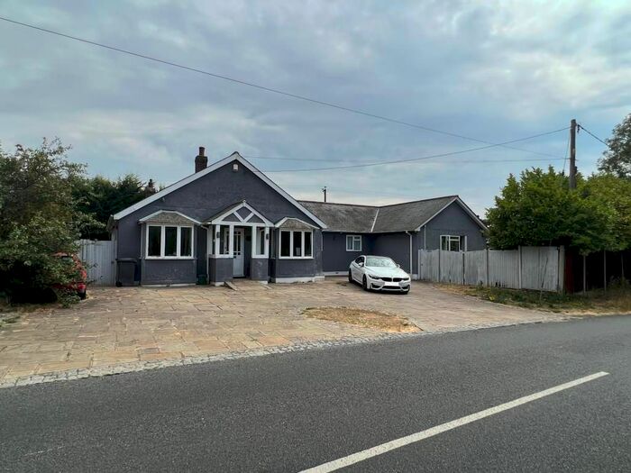5 Bedroom Detached Bungalow For Sale In Newlands Cottage, Lanham Green, Cressing, Braintree, Essex, CM77