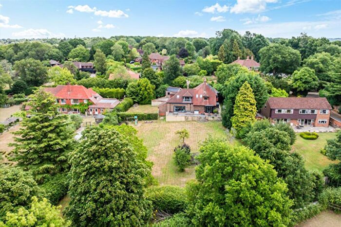 5 Bedroom Detached House For Sale In Ebbisham Lane, Walton On The Hill, Tadworth, KT20