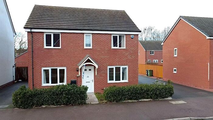 4 Bedroom Detached House For Sale In Woodpecker Way, Shepshed, Loughborough, LE12
