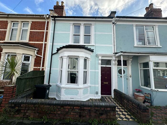 3 Bedroom House To Rent In Quantock Road, Bristol, BS3