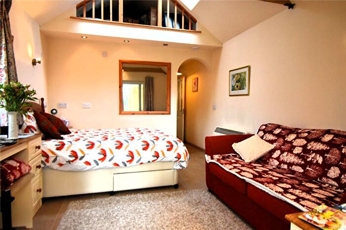 Studio To Rent In New Street, Market Lavington, Devizes, Wiltshire, SN10