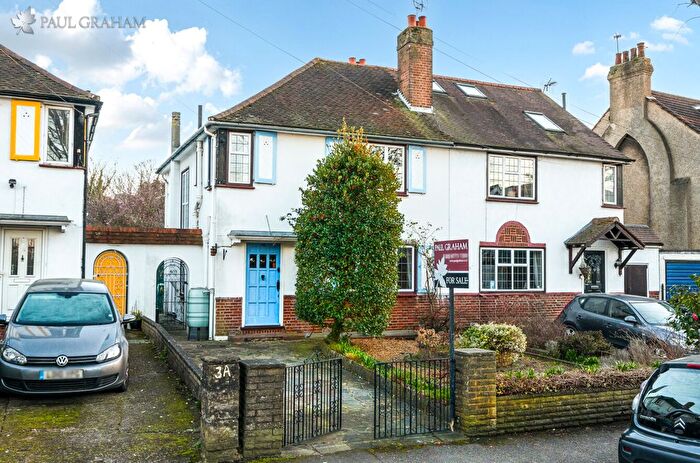 3 Bedroom Semi Detached House For Sale In Grosvenor Avenue, Carshalton, SM5