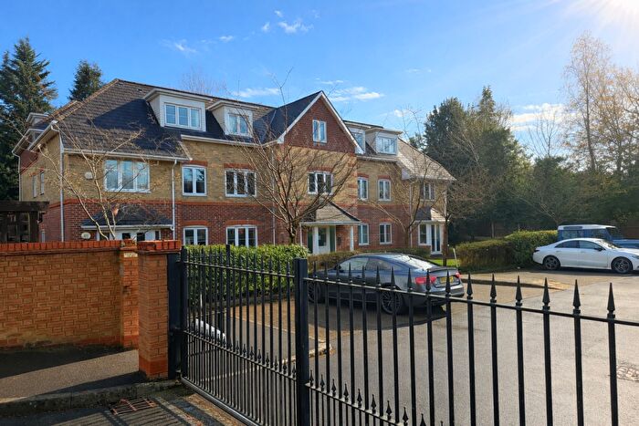 1 Bedroom Apartment For Sale In Clarendon Place, Camberley, GU15