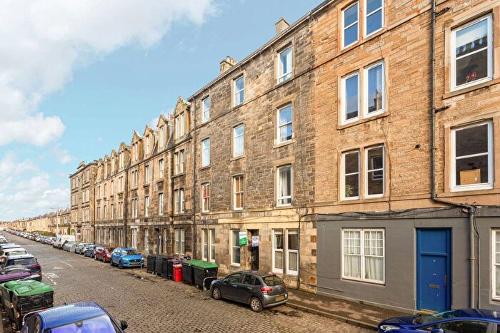 2 Bedroom Flat For Sale In Dudley Avenue South, Newhaven, Edinburgh, EH6