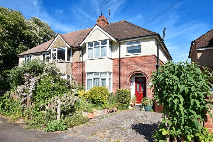 3 Bedroom Semi-Detached House For Sale In Ashenden Avenue, Rye, TN31