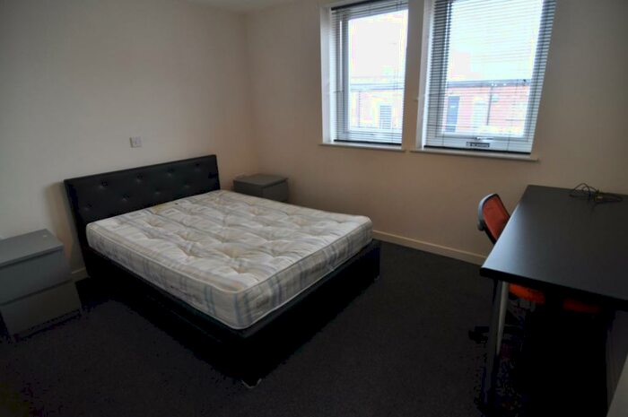 Studio To Rent In Wellington Street, Barnsley, S70