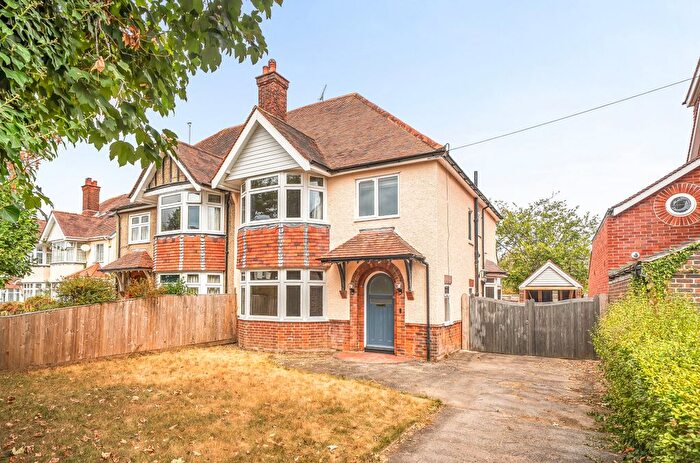 4 Bedroom Semi-Detached House To Rent In Wilton Road, Southampton, Hampshire, SO15
