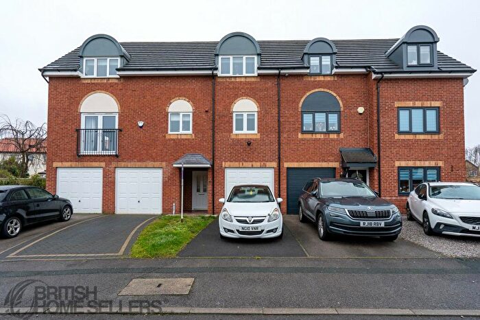 3 Bedroom Semi-Detached House For Sale In Cygnet Close, Brampton Bierlow, Rotherham, South Yorkshire, S63