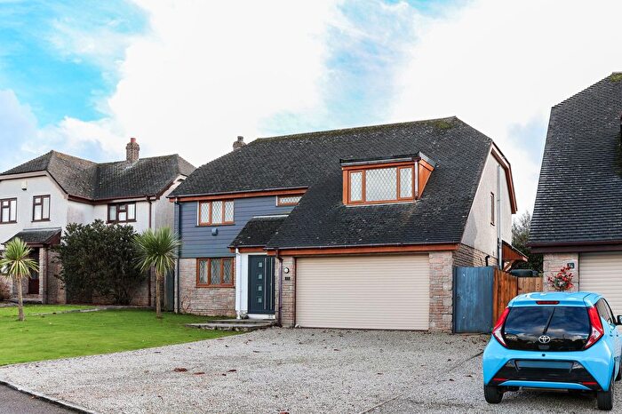 4 Bedroom Detached House To Rent In Carriage Parc, Goonhavern, TR4