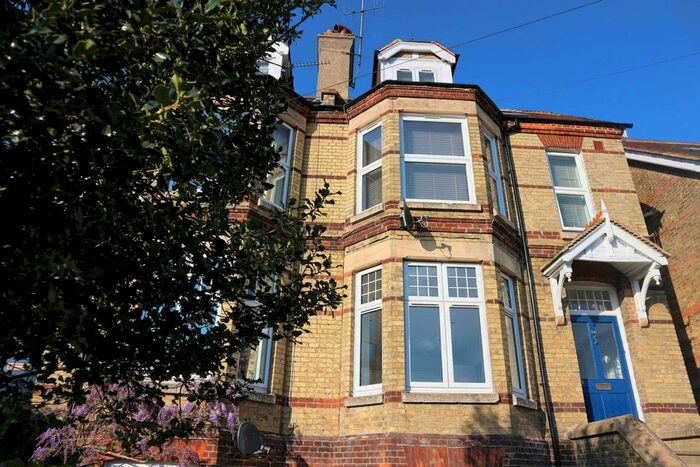 1 Bedroom Flat To Rent In Whitstable Road, Canterbury, CT2