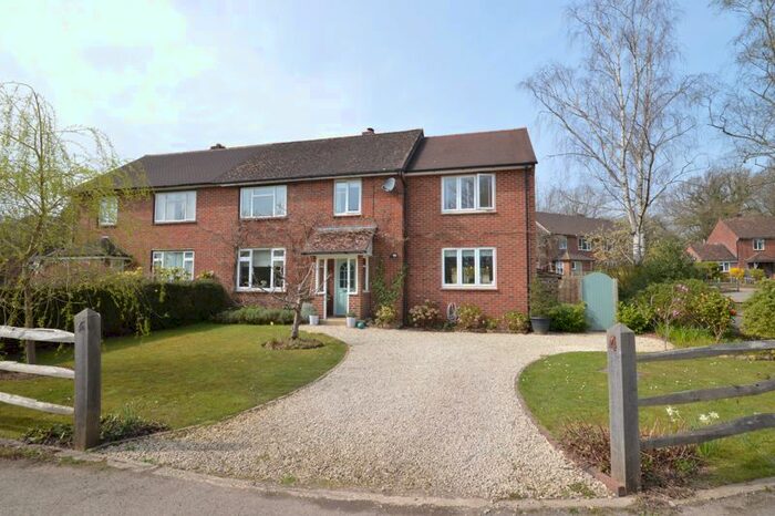 4 Bedroom Semi-Detached House For Sale In Homelands Copse, Fernhurst, Haslemere, GU27