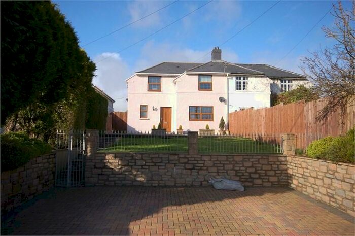 3 Bedroom Semi-Detached House To Rent In Fferm Goch, Llangan, Bridgend, CF35