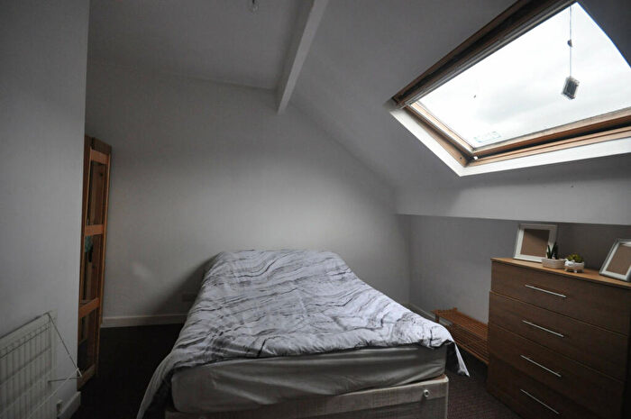 5 Bedroom Terraced House To Rent In Thornville Crescent, Leeds, West Yorkshire, LS6