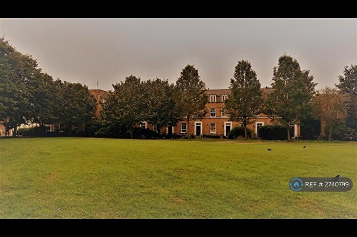 2 Bedroom Flat To Rent In Belgrave Street, London, E1