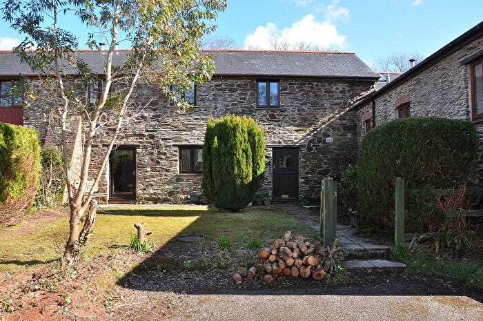 3 Bedroom Detached House To Rent In Park Farm, Malpas, TR1