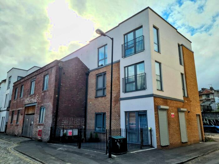 1 Bedroom Flat To Rent In Stillhouse Court, Stillhouse Lane, Bedminster, BS3