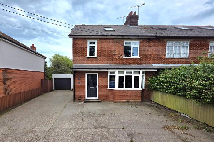 4 Bedroom Semi-Detached House For Sale In Broad Road, Braintree, CM7