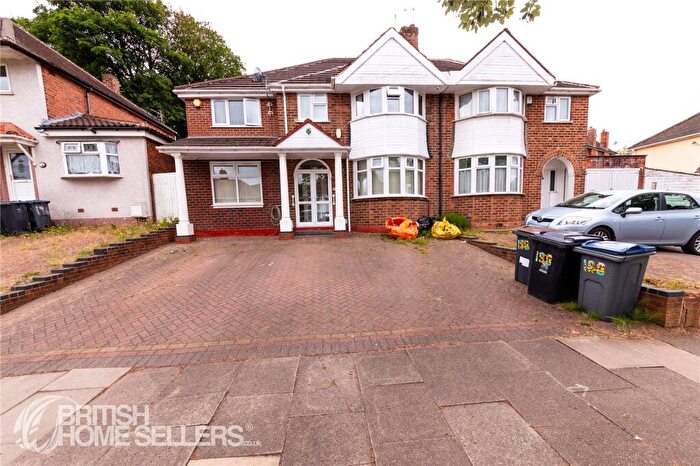 6 Bedroom Detached House For Sale In Cherry Orchard Road, Birmingham, West Midlands, B20