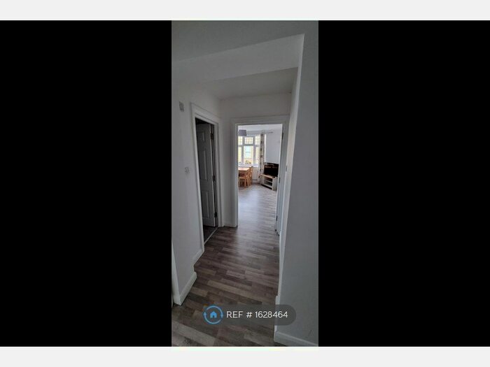 1 Bedroom Flat To Rent In Marlborough Road, Gillingham, ME7