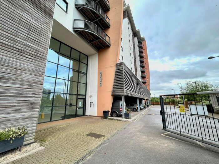 2 Bedroom Apartment To Rent In Picton, Victoria Wharf, CF11