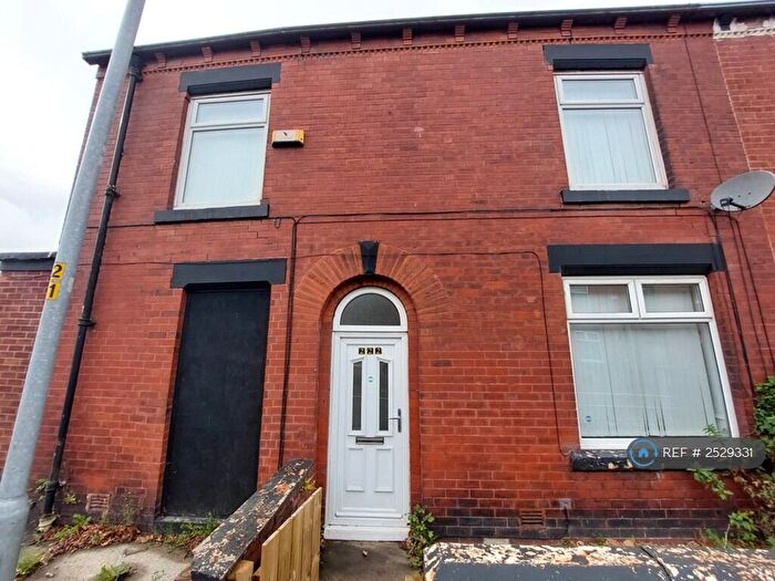 2 Bedroom Terraced House To Rent In Coalshaw Green Road, Chadderton, Oldham, OL9