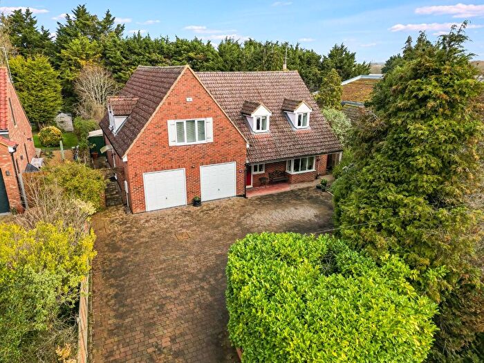 5 Bedroom Detached House For Sale In Station Road West, Whittlesford, Cambridge, CB22