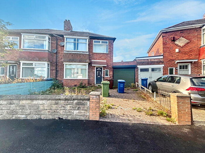 3 Bedroom Semi-Detached House For Sale In Bretton Gardens, Cochrane Park, Newcastle Upon Tyne, Tyne And Wear, NE7