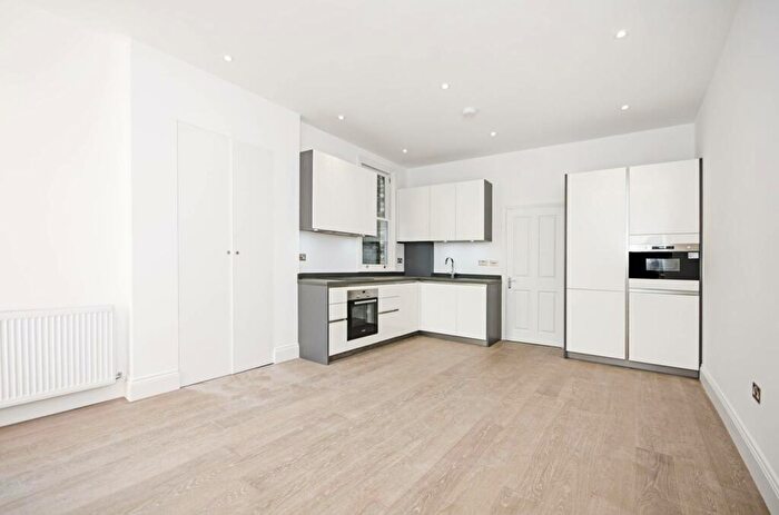 1 Bedroom Flat To Rent In Fordwych Road, West Hampstead, London, NW2