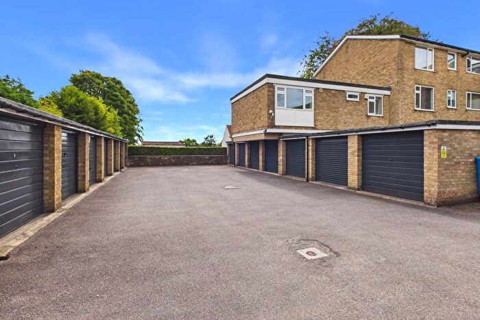 2 Bedroom Flat For Sale In Rushleigh Court, Dore Road, Dore, S17
