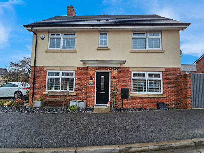 3 Bedroom Semi-Detached House For Sale In Bluebell Crescent, Longridge, PR3