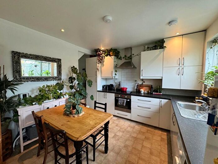 2 Bedroom End Of Terrace House To Rent In King Street, Kingswood, Bristol, BS15