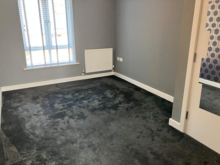 2 Bedroom Flat To Rent In Tupwood Lane, CR3