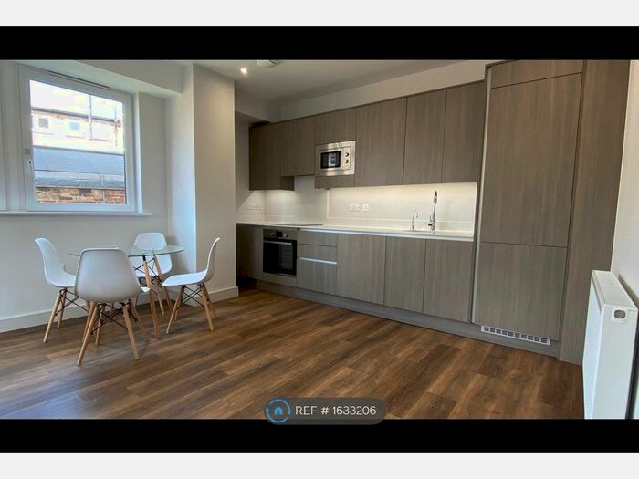 1 Bedroom Flat To Rent In Lovell House, Uxbridge, UB8