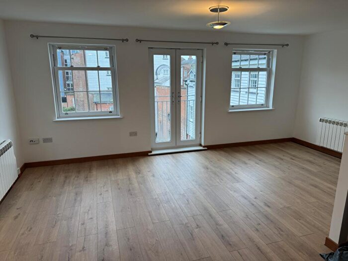 1 Bedroom Flat To Rent In Waters Edge, Canterbury, CT1