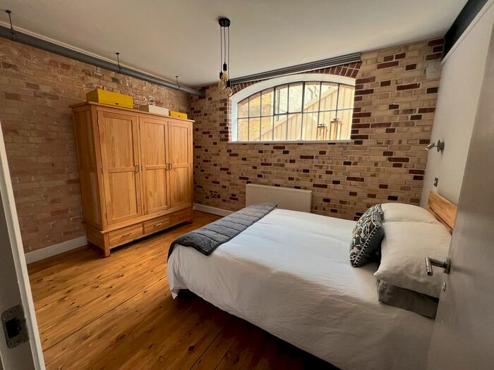 Studio To Rent In Seamoor Road, Bournemouth, BH4