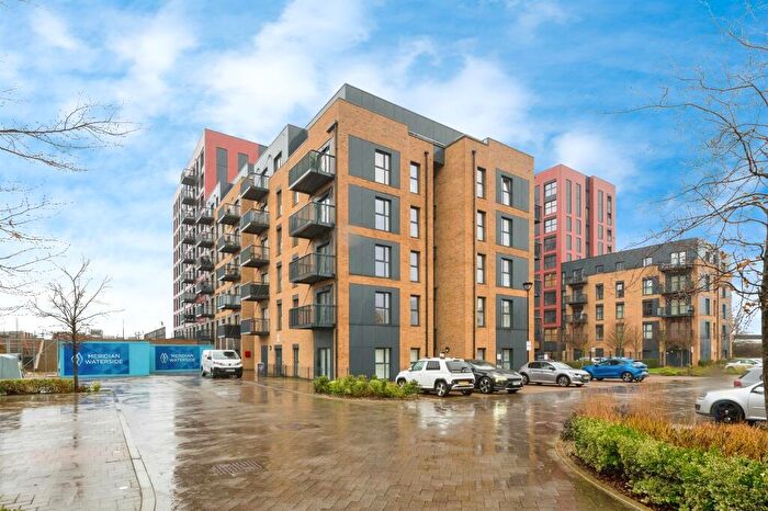 1 Bedroom Apartment For Sale In Meridian Way, Southampton, SO14